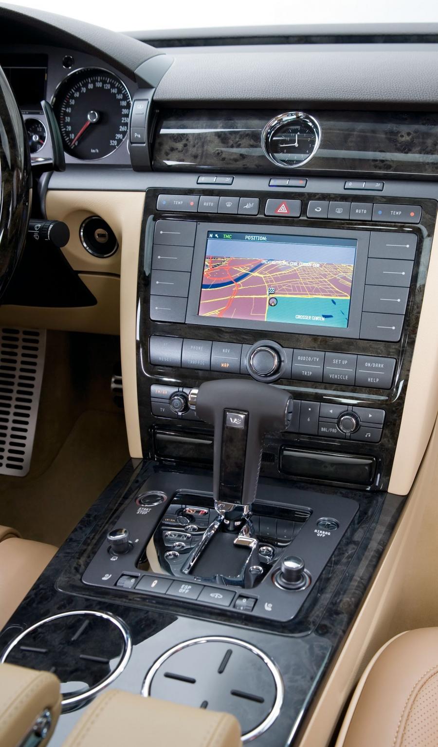  Volkswagen Phaeton 2003 года  (фото 34 из 82)